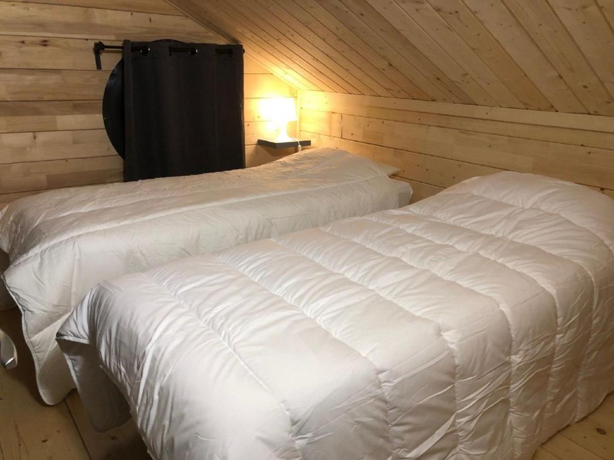 Holiday Home in Saint Laurent en Grandvaux on a Slope Extérieur photo