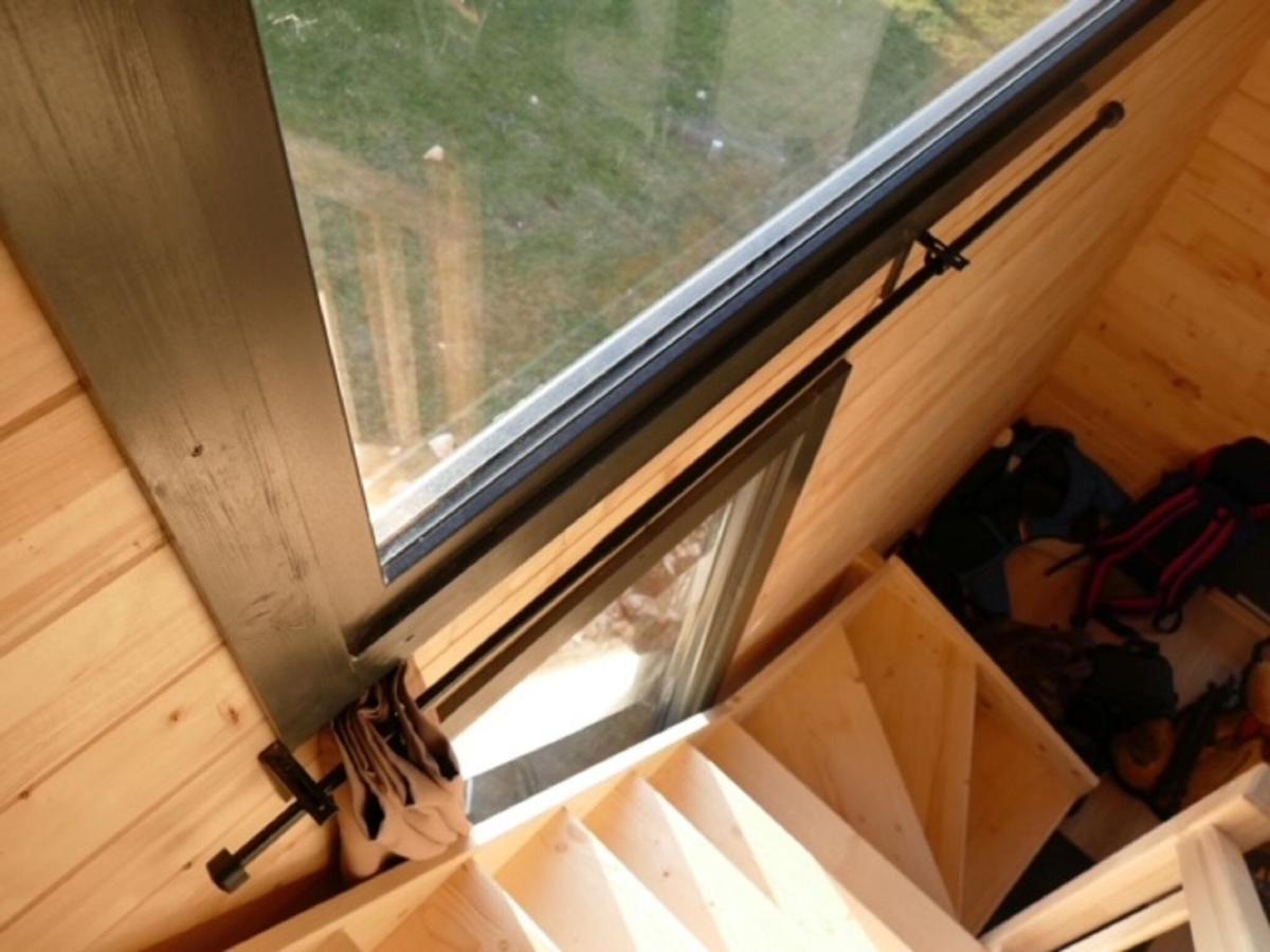 Holiday Home in Saint Laurent en Grandvaux on a Slope Extérieur photo
