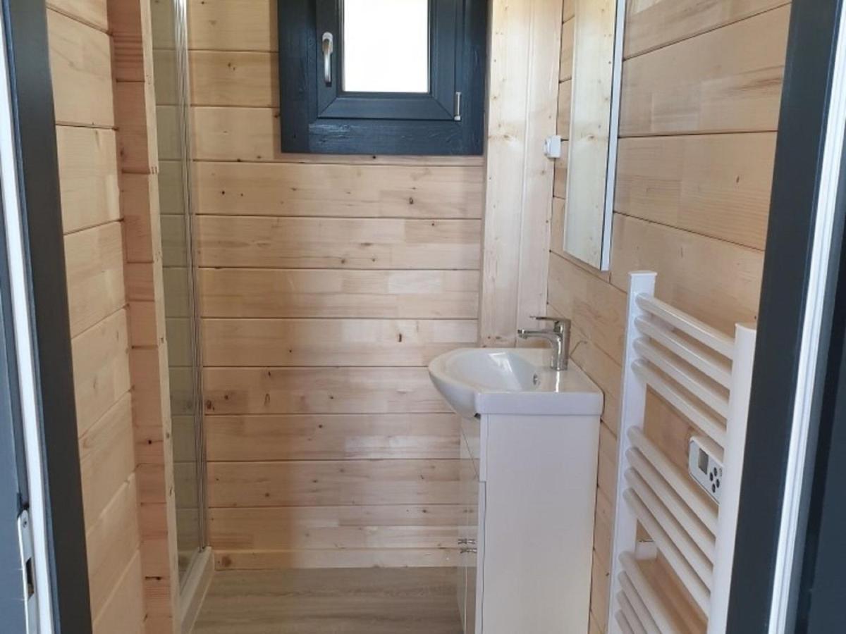 Holiday Home in Saint Laurent en Grandvaux on a Slope Extérieur photo
