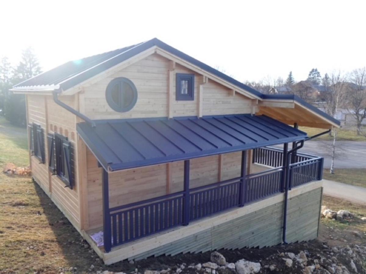 Holiday Home in Saint Laurent en Grandvaux on a Slope Extérieur photo